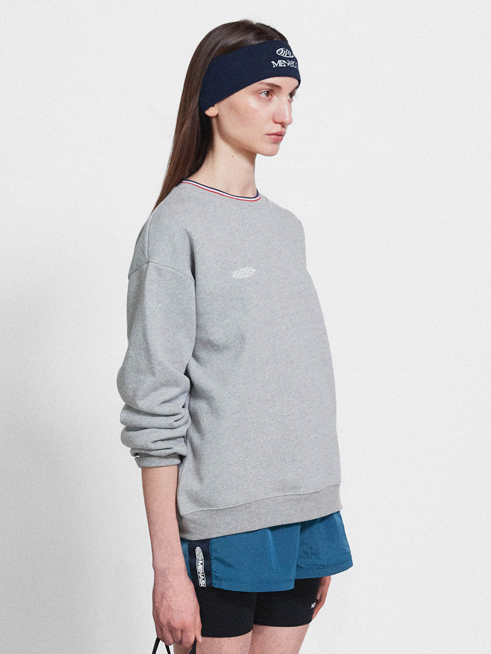 Track Volume Point Round Sweatshirt_Melange Gray