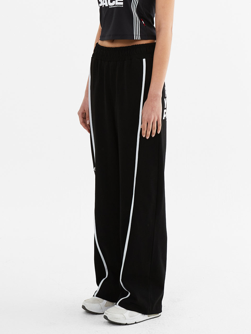 Line Point Pin Tuck Cotton Pants_Black